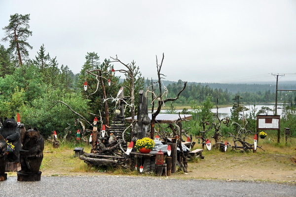 Сувениры около озера Инари, Финляндия