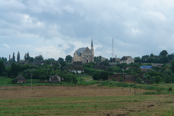 костел св. Петра и Павла в деревне Рожанка