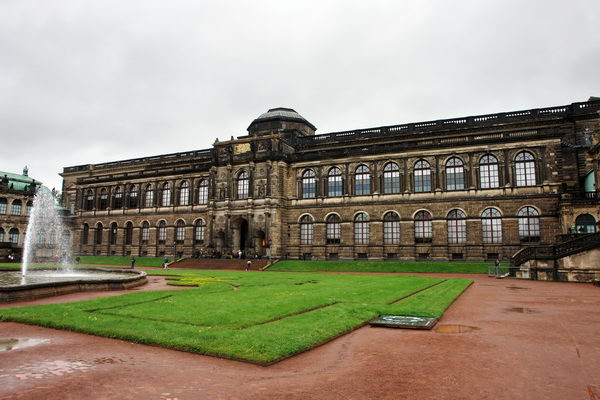 Дрезден, Цвингер, Германский Павильон