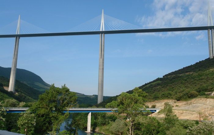 самый высокий мост в мире виадук Мийо