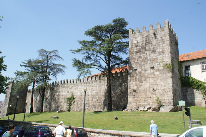 Порту городские стены